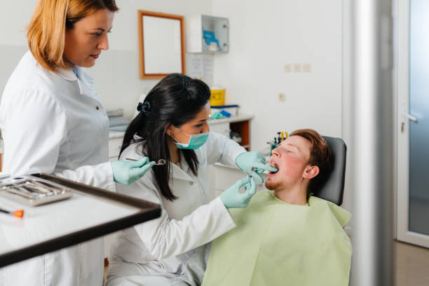 Best Emergency Dental Care for Broken or Chipped Teeth in Forest Heights, MD